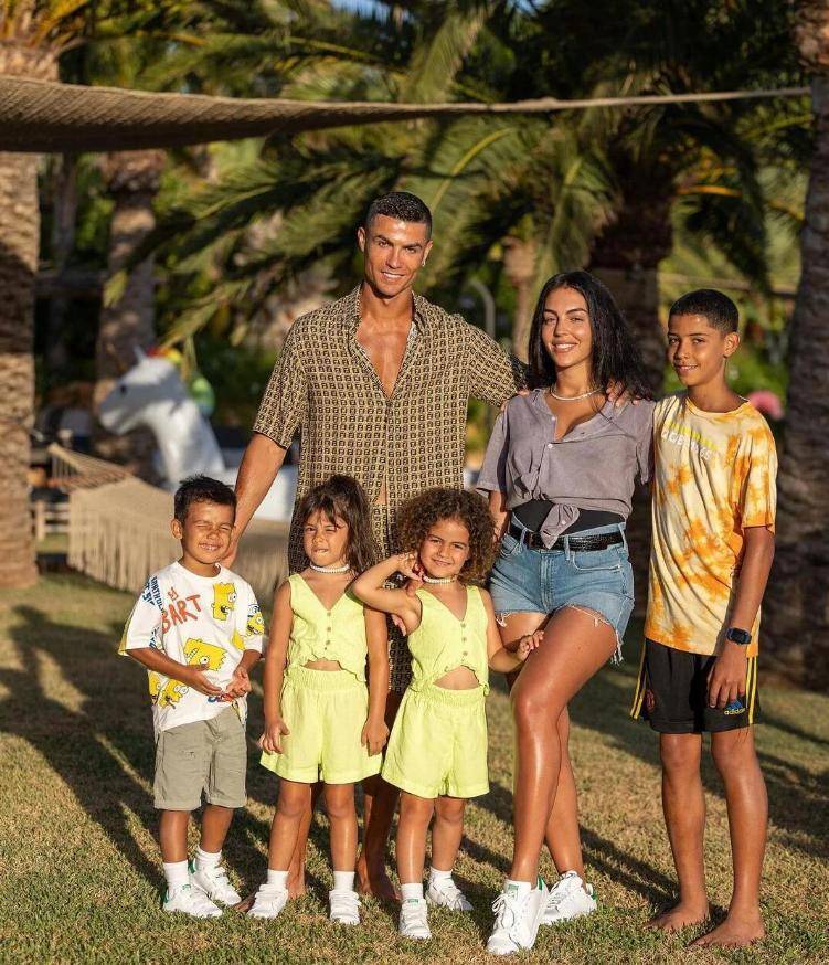 她成了这个, 弃了梦想, bt 她成了这个, 弃了梦想, bt