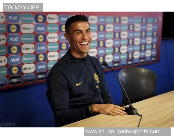 以C罗为榜样的足球十大崇拜者 他们的成就和追求展示了偶像的影响力